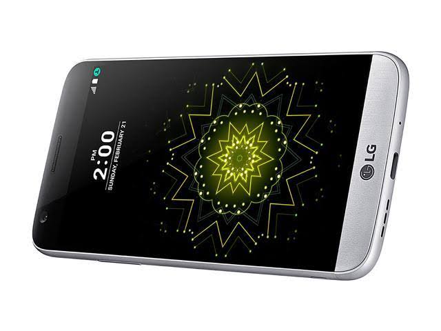 Silver 32GB Unlocked GSM Phone with Dual 16MP|8MP Camera C602392