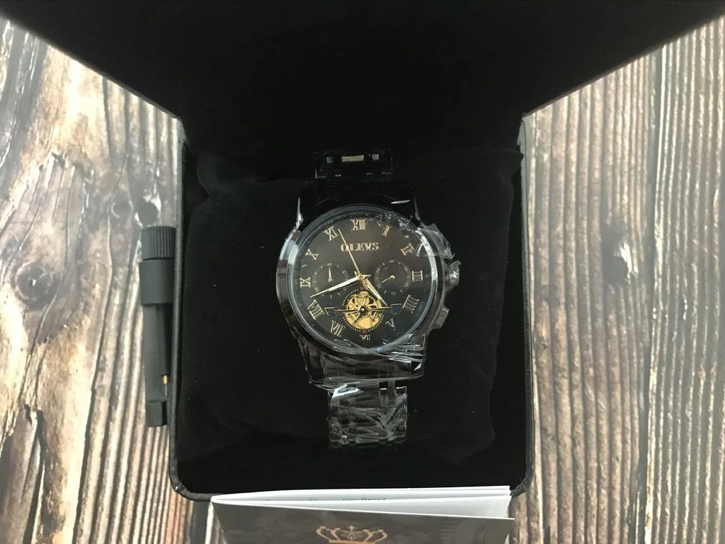 Black Chronograph Waterproof Wrist Watch M573956