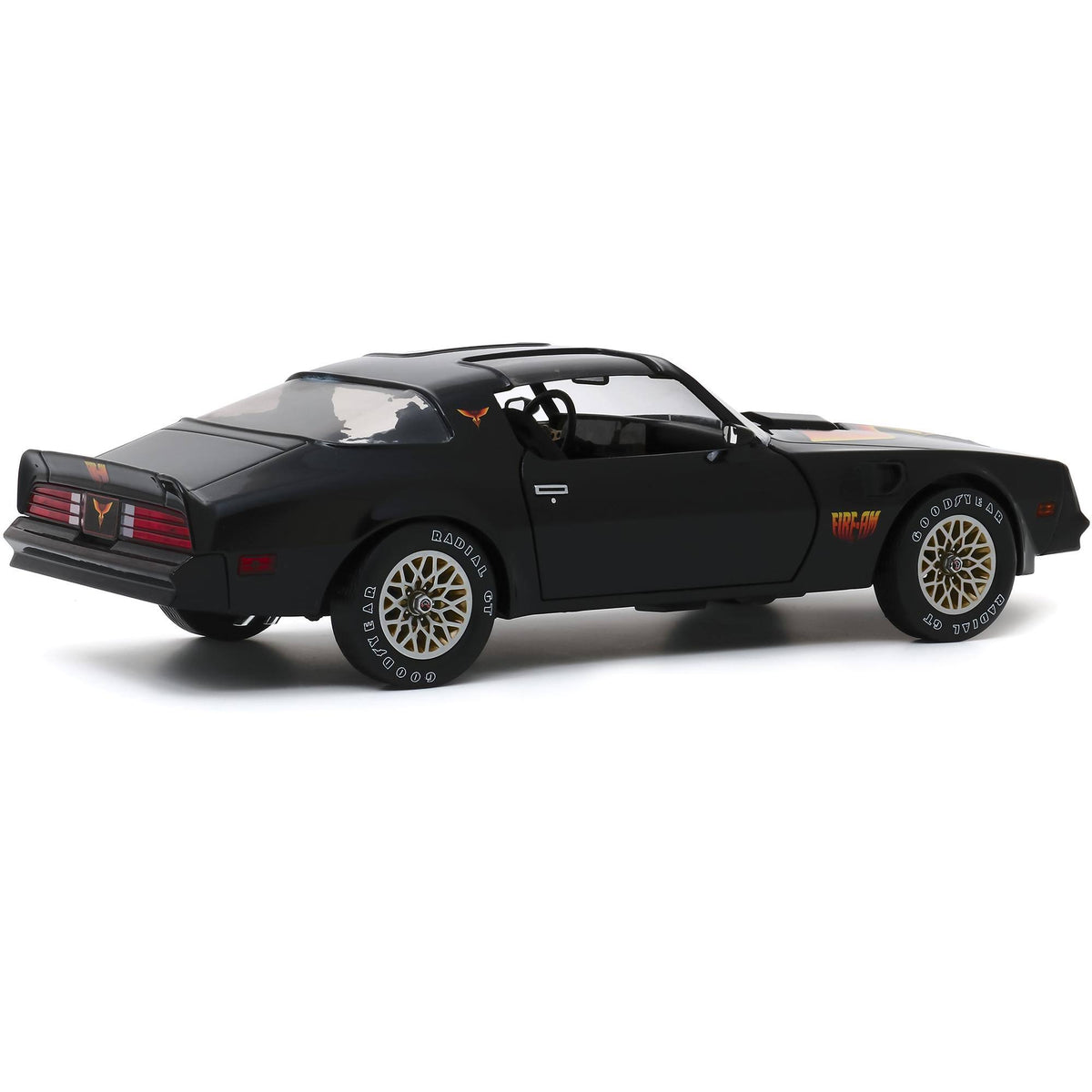 Black 1/18 Diecast Model Car J230
