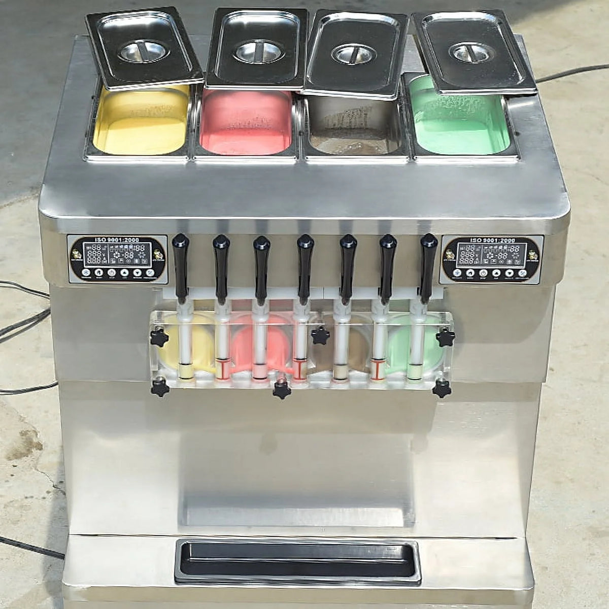 Soft Serve Ice Cream Machine with Transparent Dispenser P3300