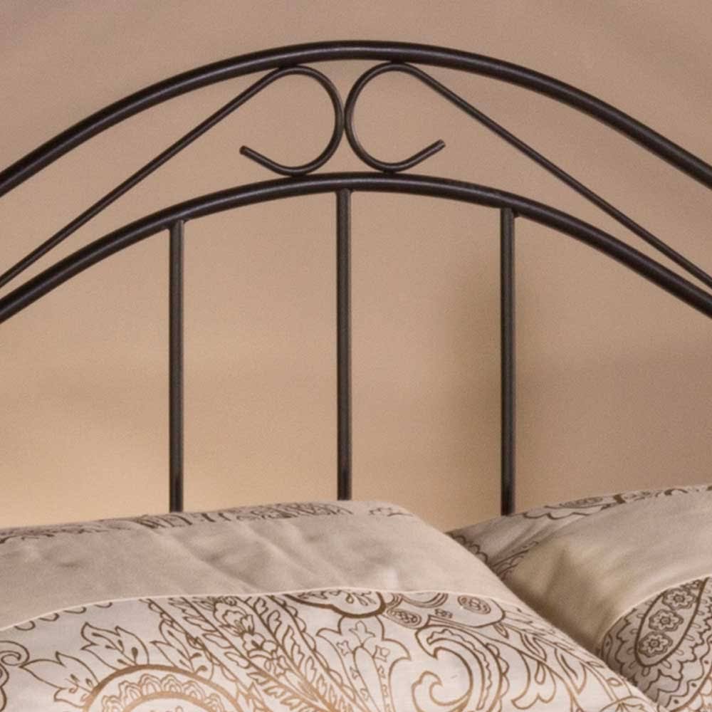 Queen Bed Set with Rails G3220