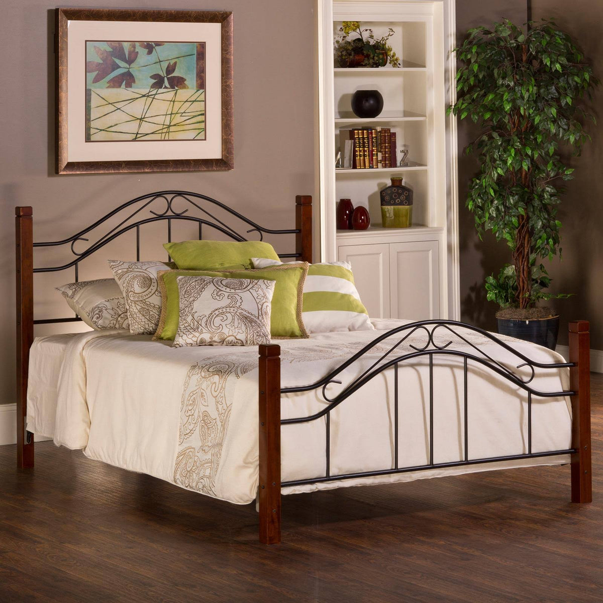 Queen Bed Set with Rails G3220