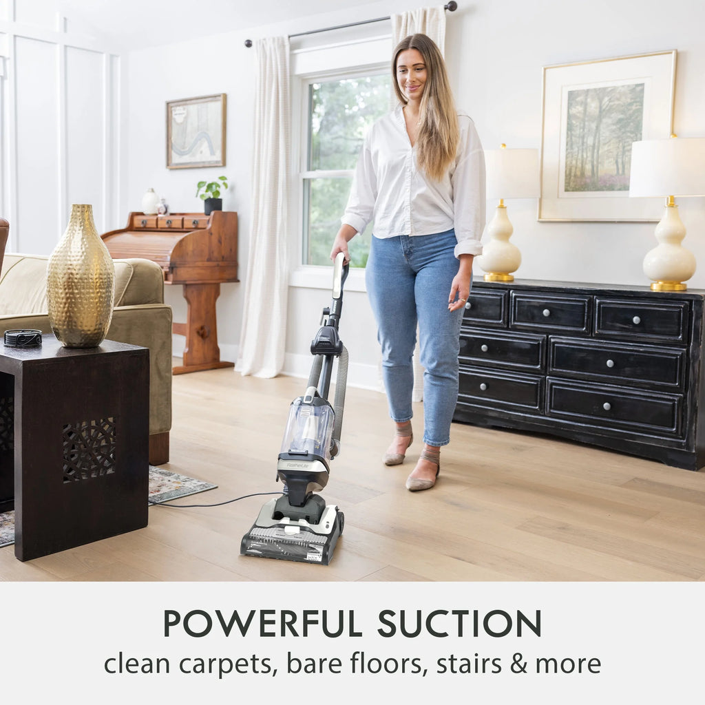 Bagless Upright Vacuum with Brushroll L966491