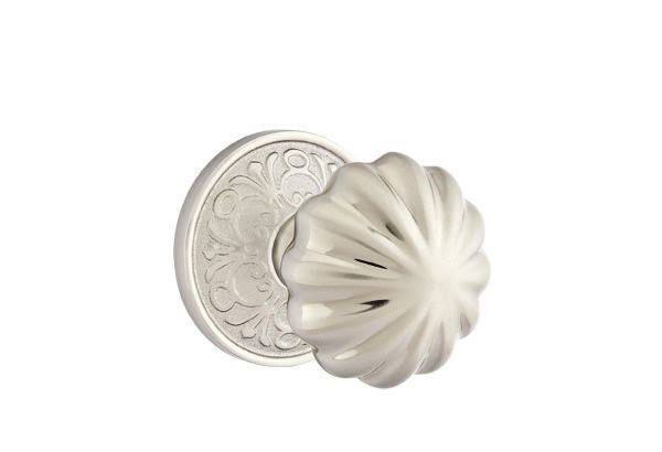 Passage Set with Rosette N334598