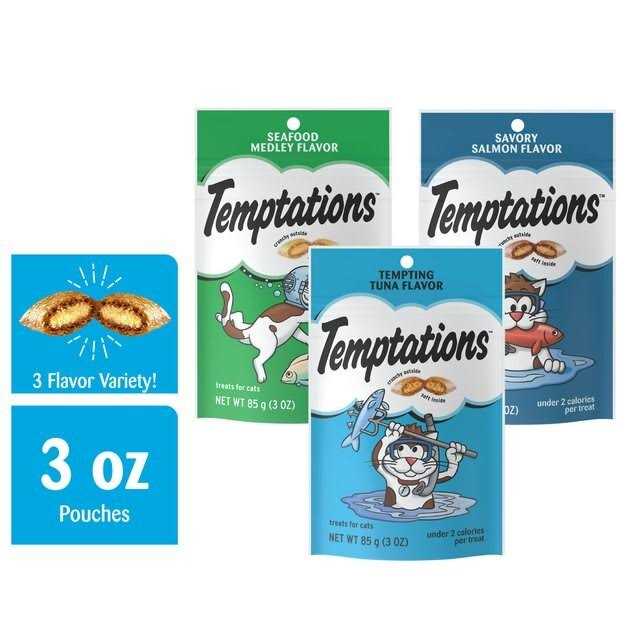 Classic Crunchy and Soft Cat Treats Variety Pack M17105