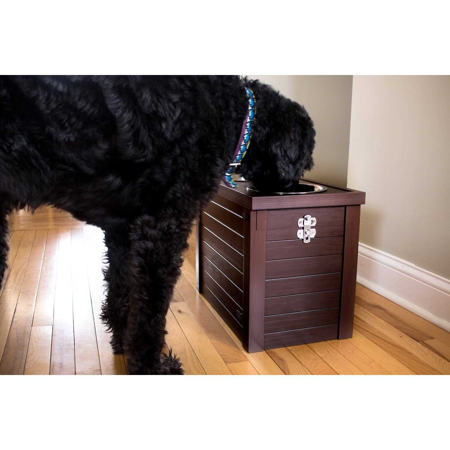 Pet Diner with Storage N539
