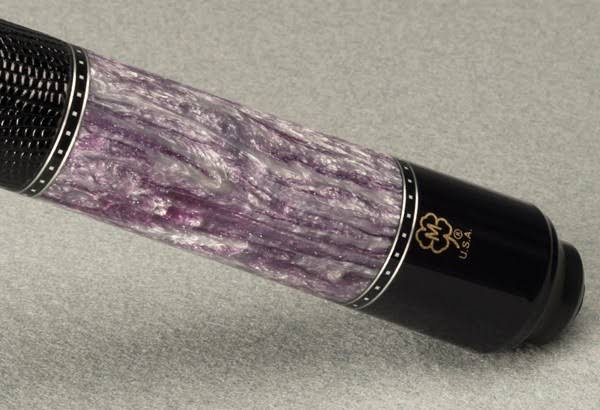 19 Ounce Lizard Embossed Black Leather Cue U708