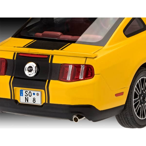 1:25 Model Car Kit L1384