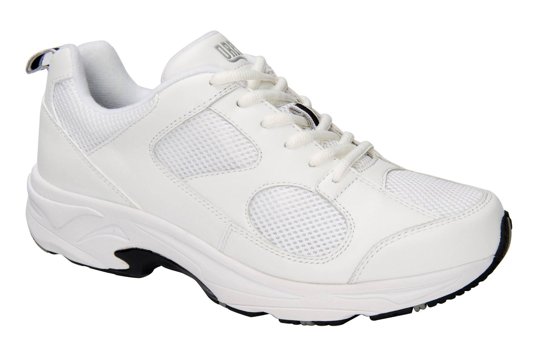 White 7.5 Men&s Shoes S770