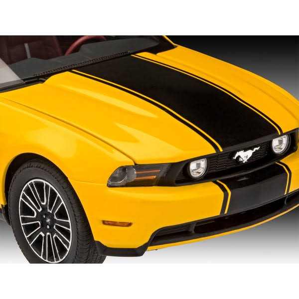 1:25 Model Car Kit L1384