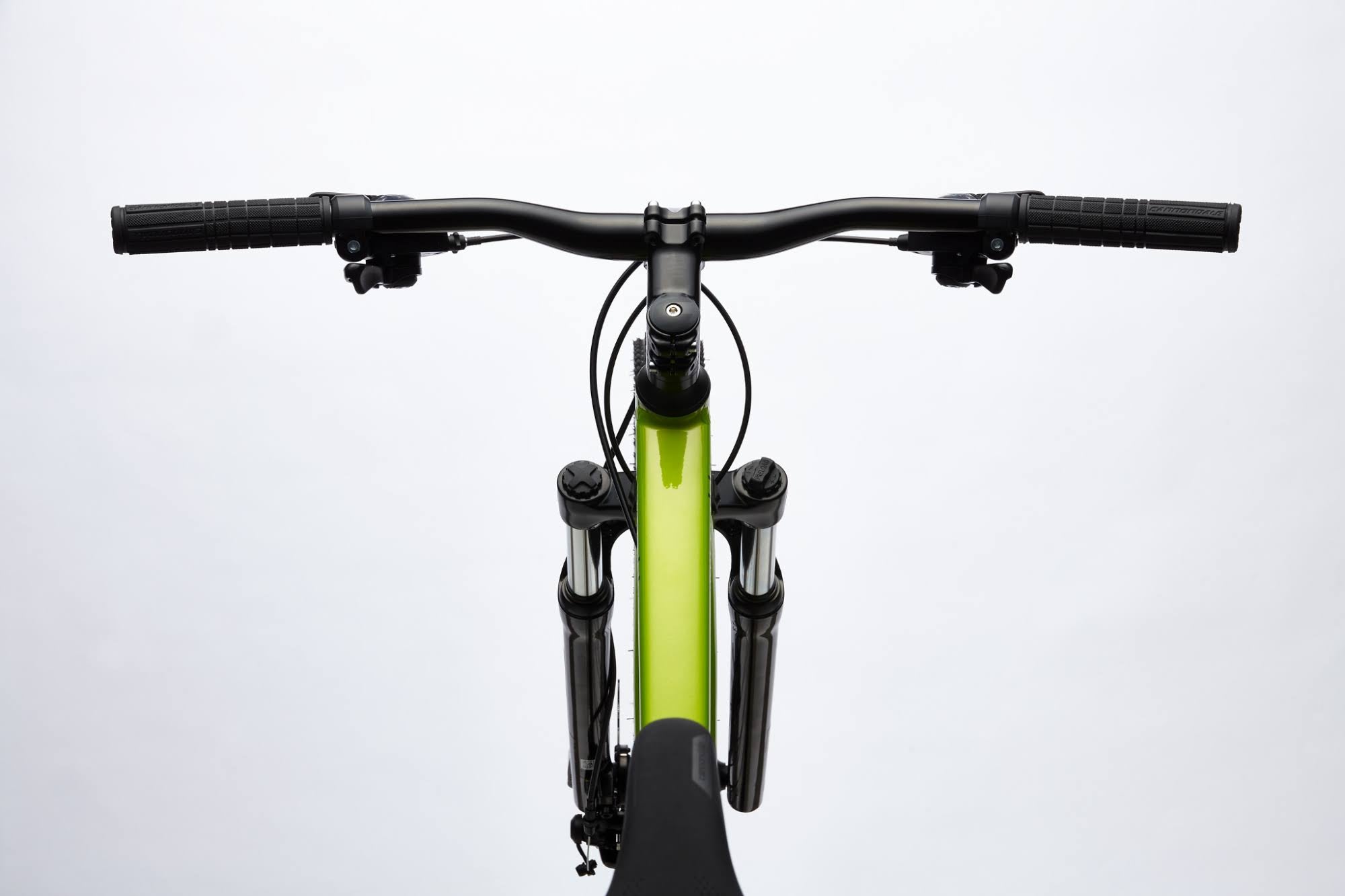 Graphite Mountain Bike O6785