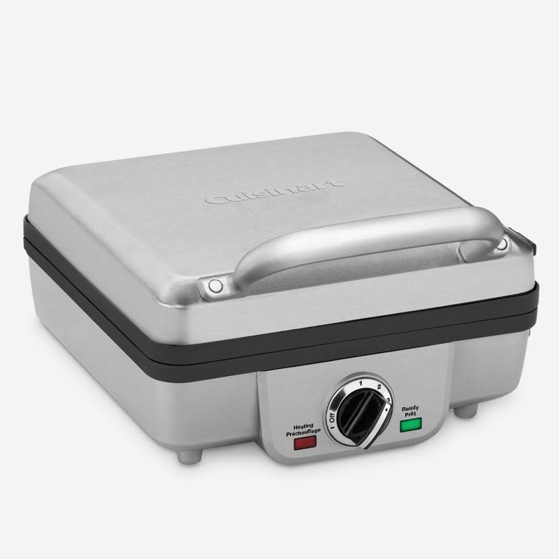 Belgian Waffle Maker with Pancake Plate B935