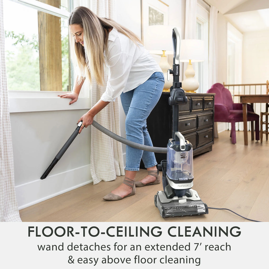 Bagless Upright Vacuum with Brushroll L966491